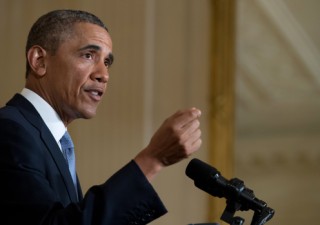 Obama secures $750M in pledges to get kids online