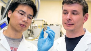 New Nano-Particle Makes Solar Cells Cheaper