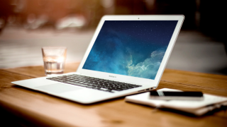 Macbook-Air-2015-retina