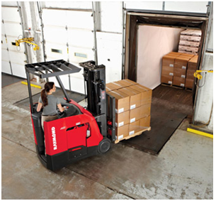 4 Reasons To Buy A Previously Owned Forklift