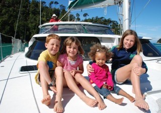 Factors To Consider When Chartering A Boat For A Week-Long Vacation