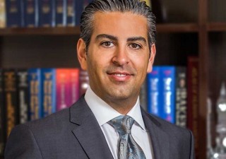 3 Considerations When Choosing Dr. Firouz Cosmetic Surgery