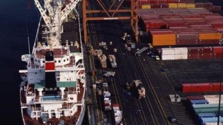 Freight Broker: Benefits and Precaution