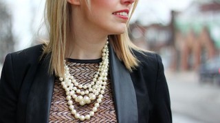 How To Wear Pearls For A Unique Look