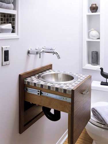 Tips On Decorating A Small Bathroom