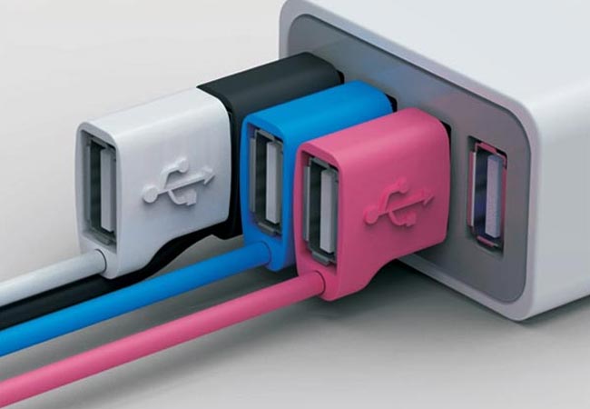 5 Uses Of A Multi USB Travel Adapter