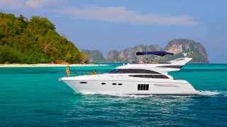 Tour The Best Islands In Thailand On A High-class Luxury Boat Charter