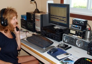 This DXCC and Status Displays Which Can Also Be In Deactivated Mode