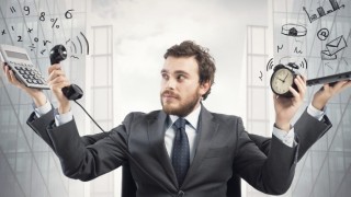 Finding A Professional Job Is Easier With Someone by Your Side