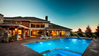 maintaining a log home