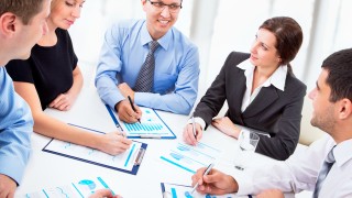 How Financial Analysts Make The Discrepancy In The Development Of Business Organizations