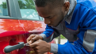 24 hour car locksmith