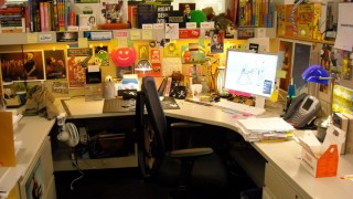 5 Attractive Centerpieces For Your Office