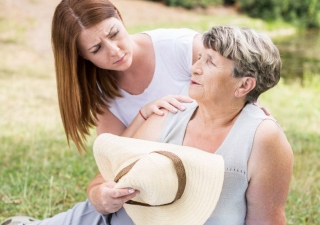 Looking Out For Seniors During Hot Weather