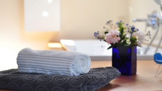 Clever Design Tips To Make A Tiny Bathroom Functional