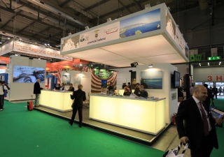 Exhibit Design Ideas & Inspirations