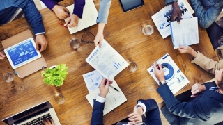 5 NEW AGE HR SOFTWARE SOLUTIONS FOR BUSINESS GROWTH