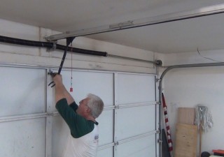 Tips To Hire Mississauga Garage Doors Repair Companies