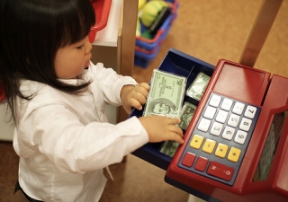 3 Ways To Teach Your Kids The Value Of Money