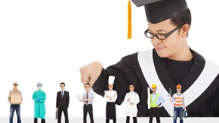 What Are The Most Popular Jobs For College Students?