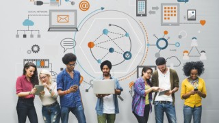 What Are The Benefits and Challenges Of Social Networking In Education?