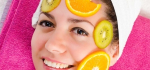 How To Do A Facial At Home Using Natural Ingredients