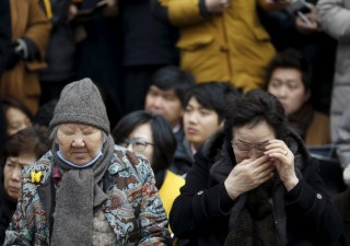 South Korea and Japan Arrive At Deal For Korean Comfort Women