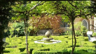 How To Design And Plan An English Knot Garden