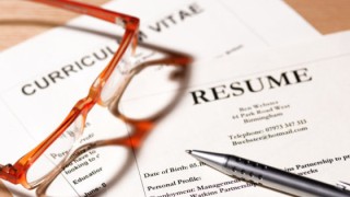 Using A Resume With Employment Gaps Turn Negative Gaps Into Positive Experiences