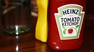 The reasons and advantages of cheap ketchup dispenser